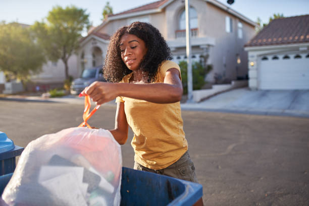 Best Estate Cleanout Services  in Munfordville, KY
